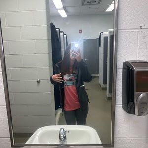 Meet your Posher, Zarin